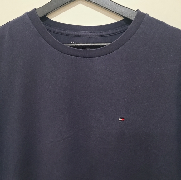 Tommy Hilfiger XL Tshirt Navy Blue - Picture 1 of 5
